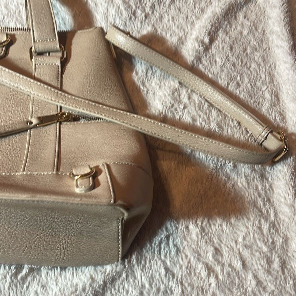Madison West purse - Picture 3 of 7